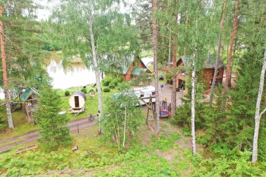 Dragon House In The Tree! Jacuzzi, Sauna ,Cinema,Heated Lici  Exterior photo